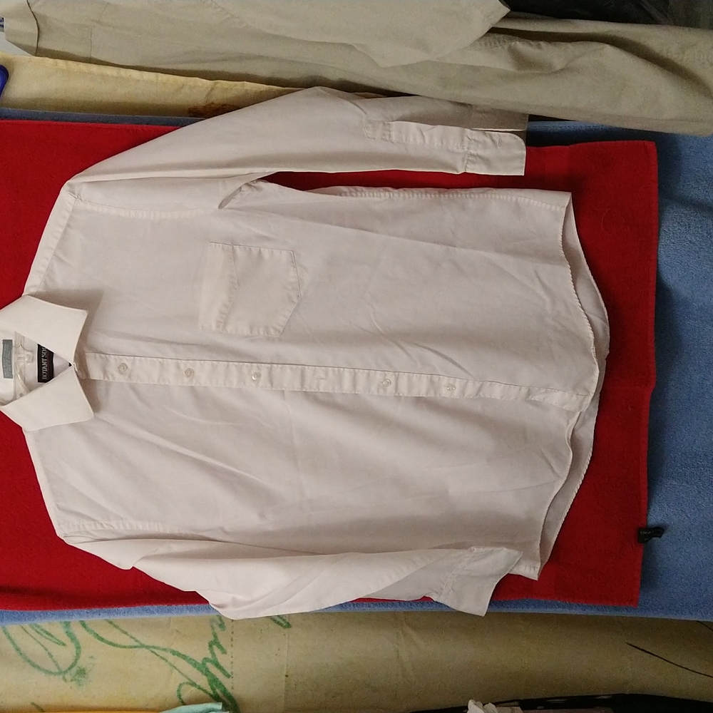 Men's long sleeve Botany 500 dress shirt, size 15 1/2